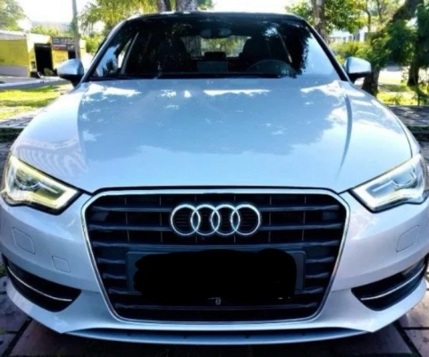 AUDI A3 à venda.