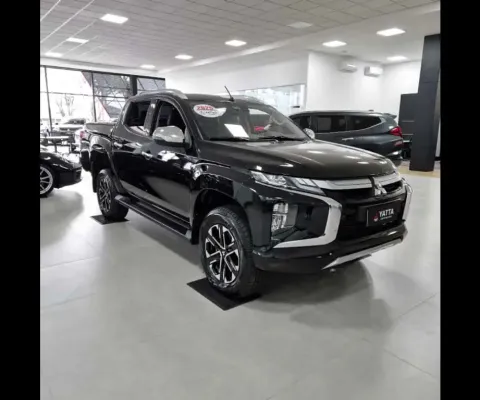 Mitsubishi L200 TRITON 2.4 16V TURBO DIESEL SPORT HPE-S CD 4P 4X4 AUTOMÁTICO