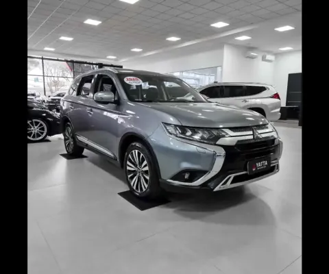 Mitsubishi OUTLANDER 2.2 MIVEC DI-D DIESEL HPE-S AWD AUTOMÁTICO