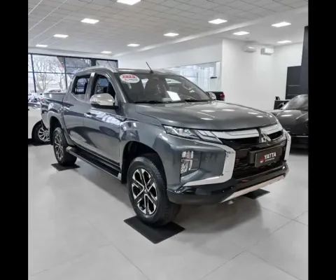 Mitsubishi L200 TRITON 2.4 16V TURBO DIESEL SPORT HPE-S CD 4P 4X4 AUTOMÁTICO