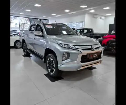 Mitsubishi L200 TRITON 2.4 16V TURBO DIESEL SPORT HPE CD 4P 4X4 AUTOMÁTICO