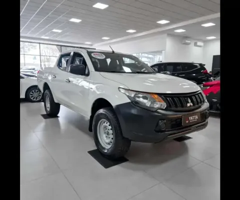 Mitsubishi L200 TRITON 2.4 16V TURBO DIESEL GL CD 4X4 MANUAL