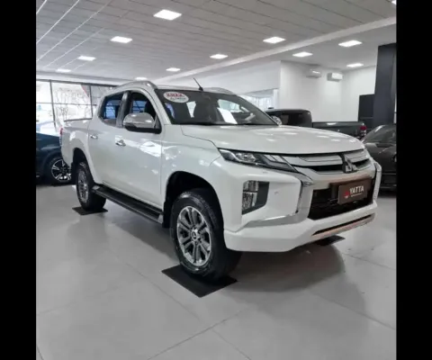 Mitsubishi L200 TRITON 2.4 16V TURBO DIESEL SPORT HPE-S CD 4P 4X4 AUTOMÁTICO