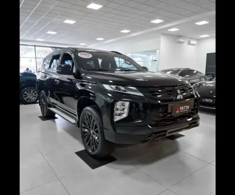 Mitsubishi PAJERO SPORT 2.4 16V MIVEC TURBO DIESEL LEGEND BLACK AWD AUTOMÁTICO