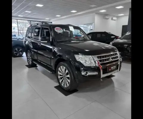 Mitsubishi PAJERO FULL 3.2 HPE 4X4 16V TURBO INTERCOOLER DIESEL 4P AUTOMÁTICO