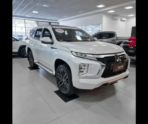 Mitsubishi PAJERO SPORT 2.4 16V MIVEC TURBO DIESEL LEGEND AWD AUTOMÁTICO