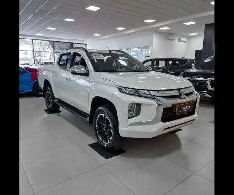 Mitsubishi L200 TRITON 2.4 16V TURBO DIESEL SPORT HPE CD 4P 4X4 AUTOMÁTICO
