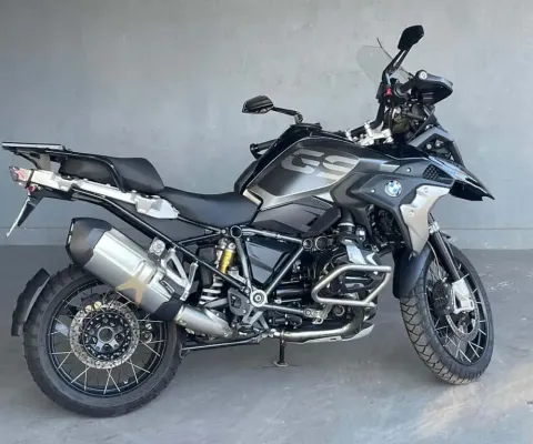 BMW R GS Premium Triple Black 719