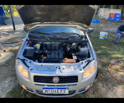 FIAT STRADA à venda.