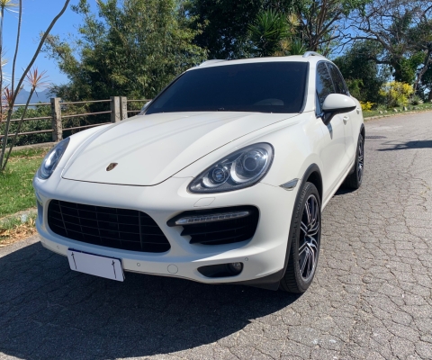 PORSCHE CAYENNE TURBO BLINDADA