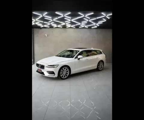 VOLVO V60 T-5 MOMENTUM 2.0  5p