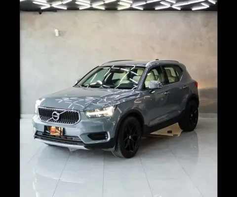 VOLVO XC 40 40 T-4 MOMENTUM 2.0 190cv FWD