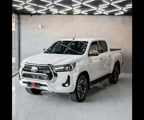 TOYOTA HILUX CD SRX 4x4 2.8 TDI 16V Diesel Aut.