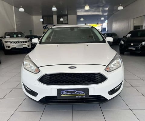 FORD FOCUS SEDAN SE AT 2.0 2019