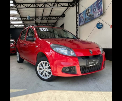 Renault Sandero Authentique 1.0 2014