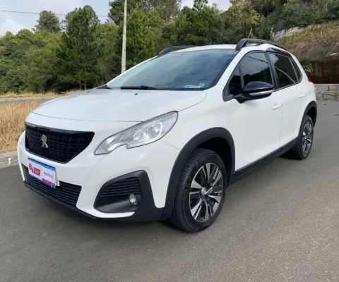 PEUGEOT 2008 ALLURE PACK 1.6 AUTOMÁTICO