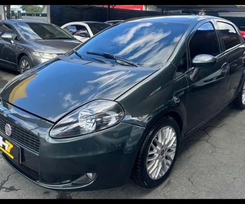 FIAT PUNTO ATTRACTIVE 1.4 FLEX 2012