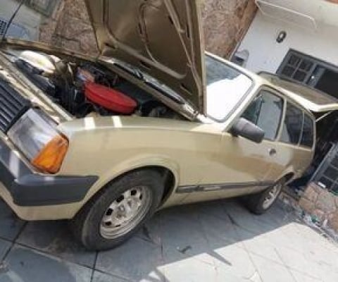 Chevette Marajó 1983 restaurado do zero: Viaje no Tempo com Estilo