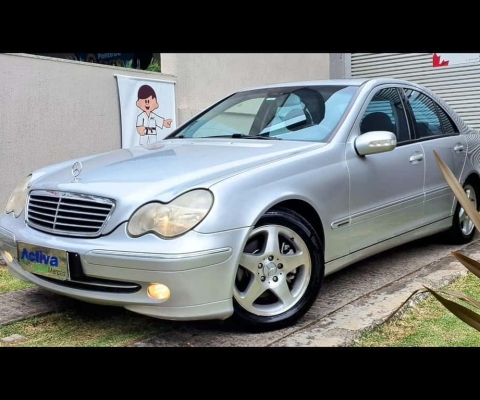 Mercedes-Benz C-240 AvantGarde 2.4/ 2.6 4p  - Prata - 2001/2002