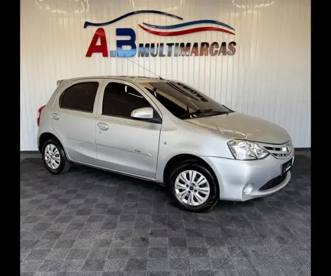 Toyota etios hb x 2014