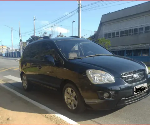 KIA CARENS à venda.