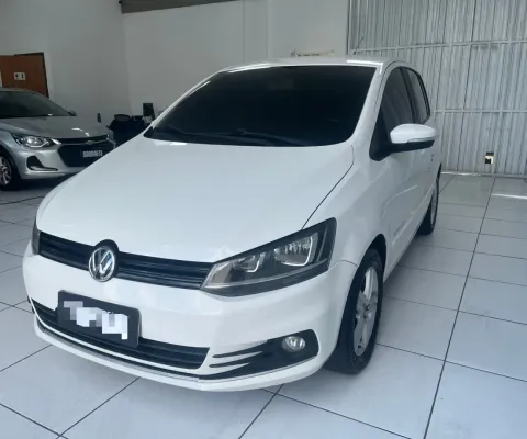 Volkswagen Fox Comfortline 1.6 I-Motion – Automático   AF Multimarcas  Pinhais – PR  ️ Ano/Modelo: 2