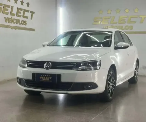 VOLKSWAGEN JETTA 2.0T 2013