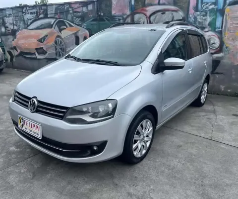 Volkswagen SpaceFox 1.6 Trend Total Flex 8V 5p - Prata - 2013/2013