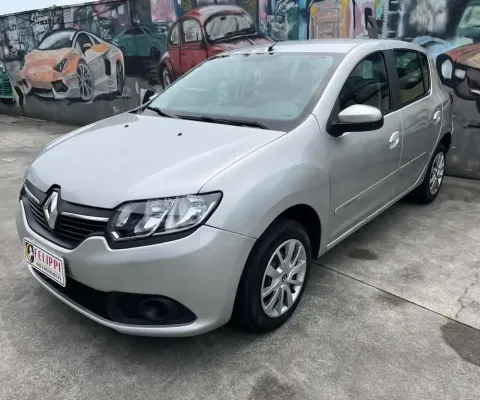 Renault Sandero Authentique Flex 1.0 12V 5p  - Prata - 2016/2017