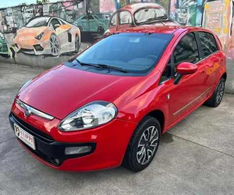 Fiat Punto 1.4 ATTRACTIVE ITALIA EVO 8V 85CV 4P FLEX MANUAL - Vermelha - 2015/2016