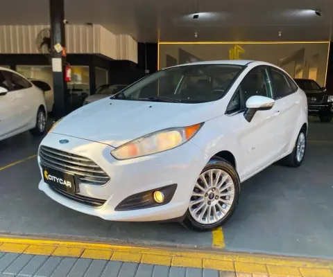 FIESTA SEDAN TITANIUM 1.6  2014