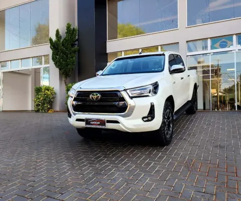 TOYOTA HILUX CD SRX 4x4 2.8 TDI 16V Diesel Aut.
