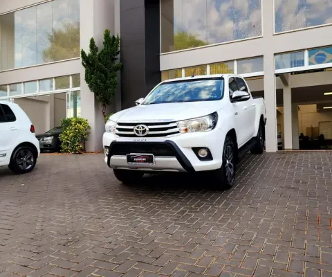 TOYOTA HILUX CD SRV 4x4 2.8 TDI Diesel Aut.