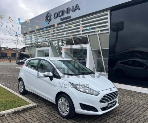 Ford Fiesta SE 1.6 16V Flex 5p  - Branca - 2016/2017