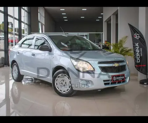 Chevrolet Cobalt LS 1.4 8V FlexPower 4p  - Prata - 2011/2012