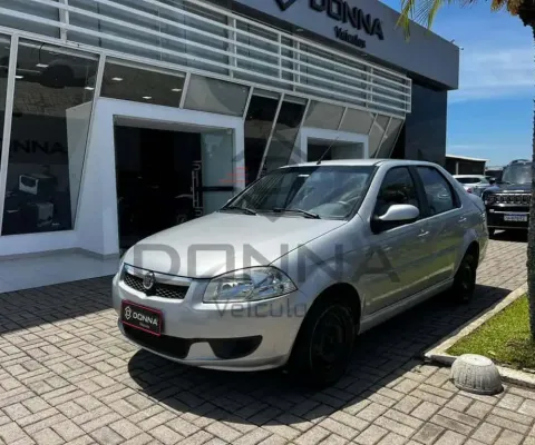Fiat Siena EL Celeb. 1.0 mpi Fire Flex 8V 4p  - Prata - 2013/2013
