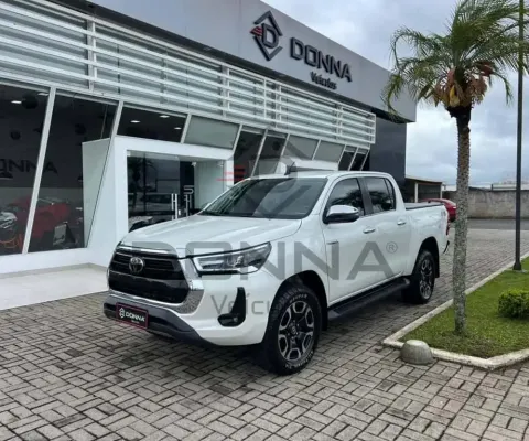 Toyota Hilux CD SRX 4x4 2.8 TDI 16V Diesel Aut.  - Branca - 2020/2021