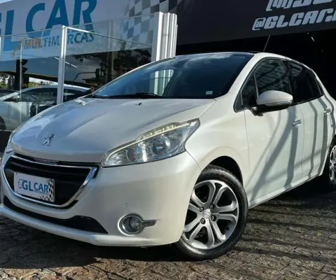 Peugeot 208 Griffe 1.6 AT 2016 (teto panorâmico)