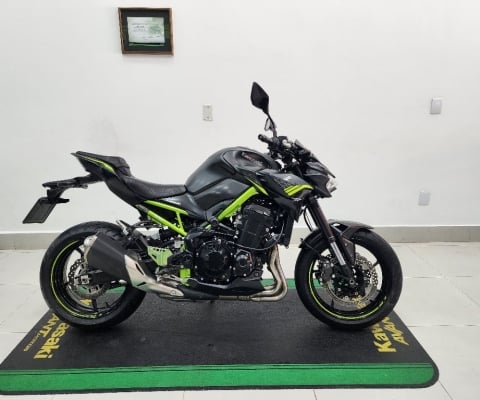 KAWASAKI Z900