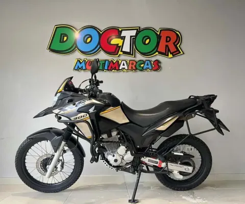 Honda xre 300 abs 2022