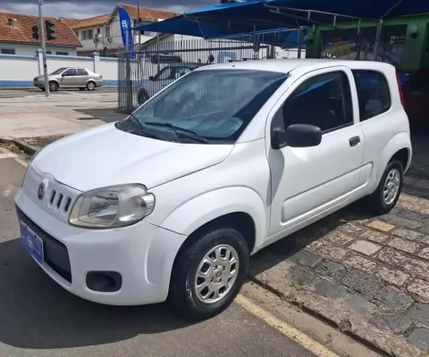 Fiat uno vivace 1.0 2015