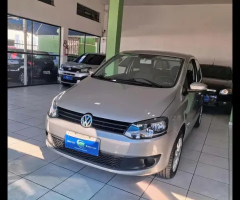 VOLKSWAGEN FOX 1.0 8V (G2) 2P 2012