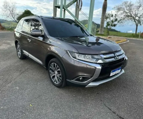 Mitsubishi Outlander 2016 2.2 4x4 16v diesel 4p automático