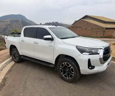 Toyota Hilux 2024 2.8 d-4d turbo diesel cd srx 4x4 automático