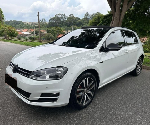 VOLKSWAGEN GOLF HIGHLINE COM TETO à venda.