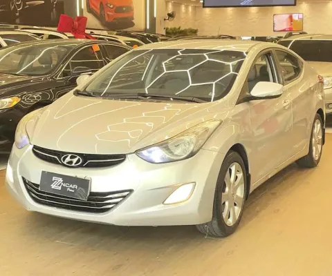 Hyundai Elantra 2012 1.8 gls 16v gasolina 4p automático
