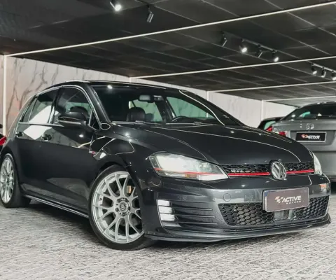 Volkswagen Golf GTi 2.0 TSI 220cv Aut.