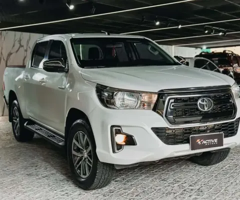 Toyota Hilux CD SRV 4x4 2.8 TDI Diesel Aut.