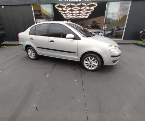 VOLKSWAGEN POLO SEDAN 1.6 2010