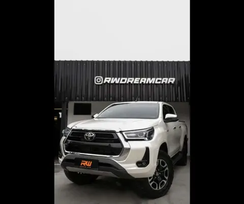 TOYOTA HILUX CD SRX 4x4 2.8 TDI 16V Diesel Aut.